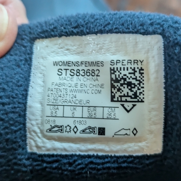 Sperry women's brown/navy cold weather duck boots - Picture 5 of 6